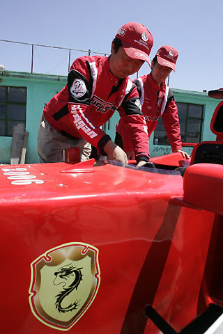 f1_03_ziza_38553.jpg