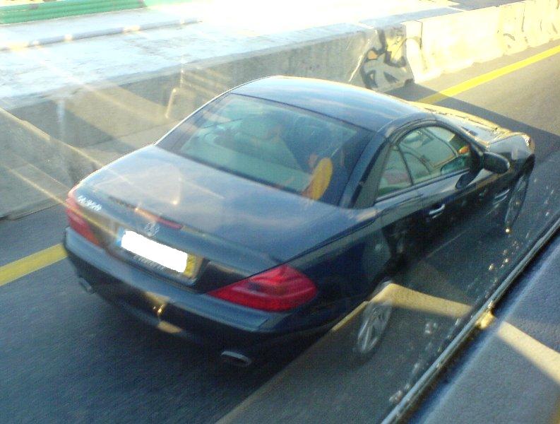 A sair do Porto no transito. SL 350