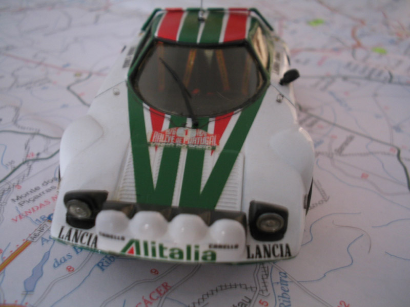 LANCIA-1976-02.jpg