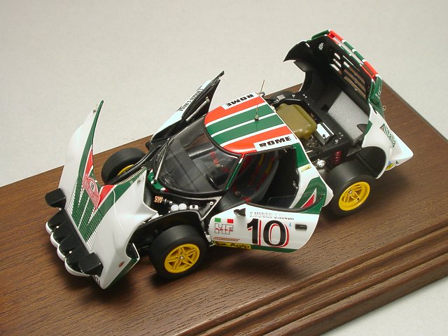 stratos76_02.jpg