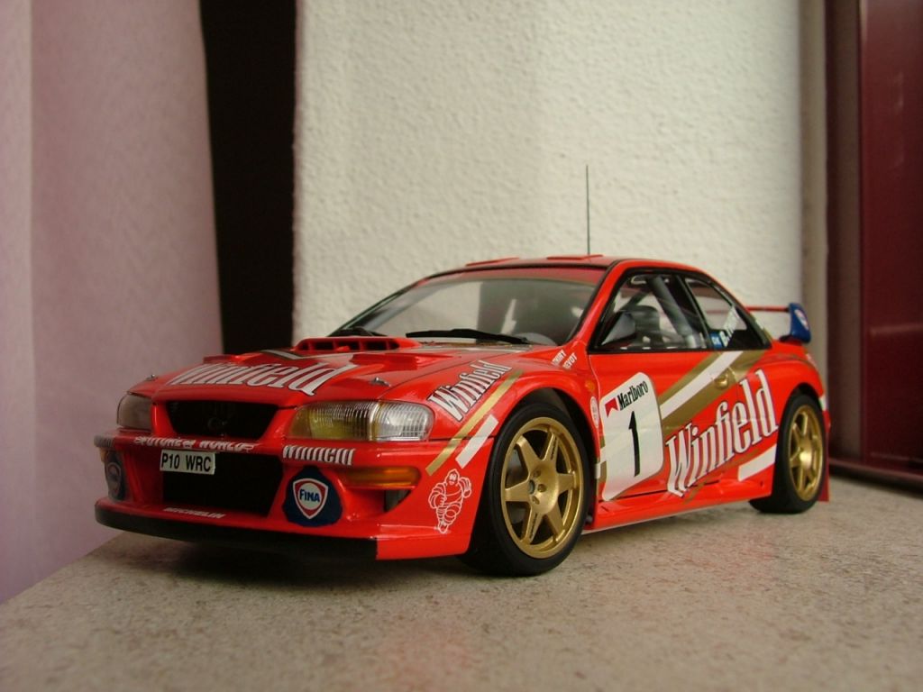Subaru Winfield - Frente e lado 1.jpg