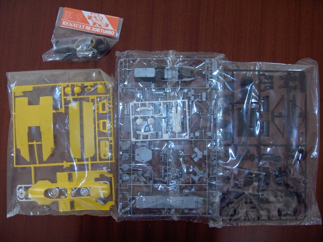 RE30B 003.jpg