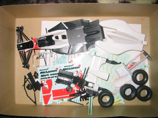 Aqui ja tinha desmontado o motor que tb ja tava colado!