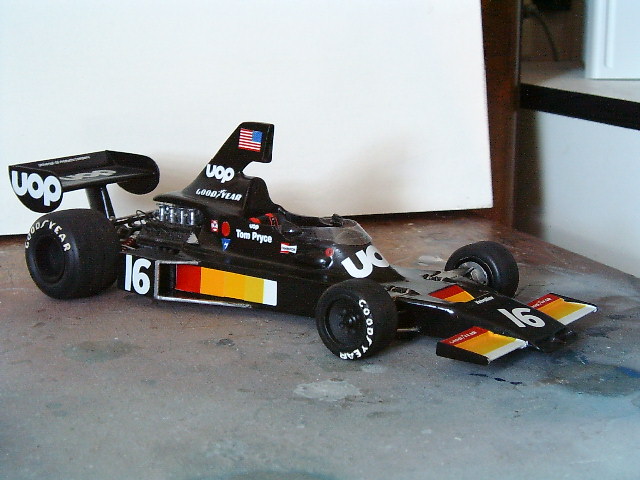 Shadow DN05 marca Iritani.