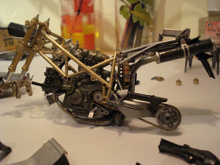 ducati 001(net).JPG