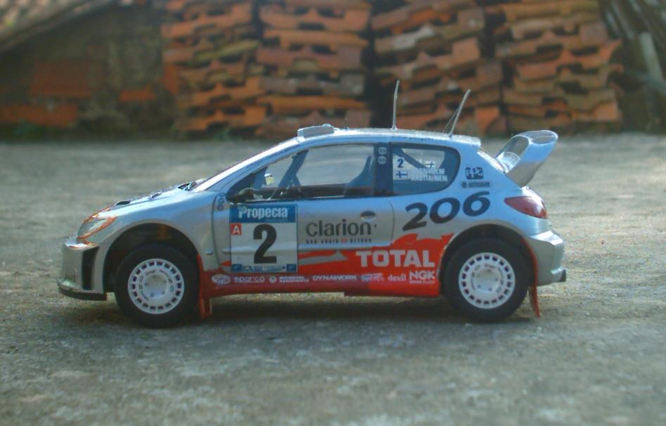 PEUGEUT_LADO.JPG