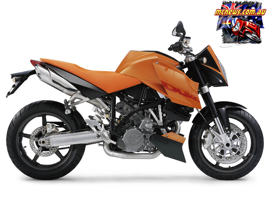 KTM_990_Duke_Orange_RHS_1024.jpg