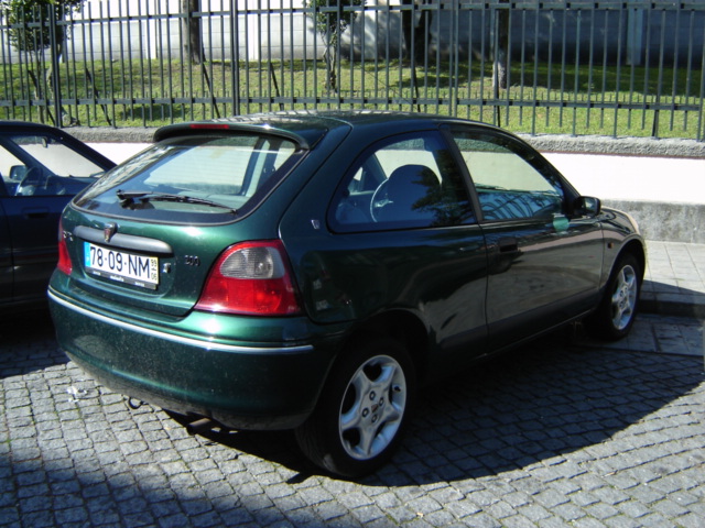 Rover 414 010.jpg