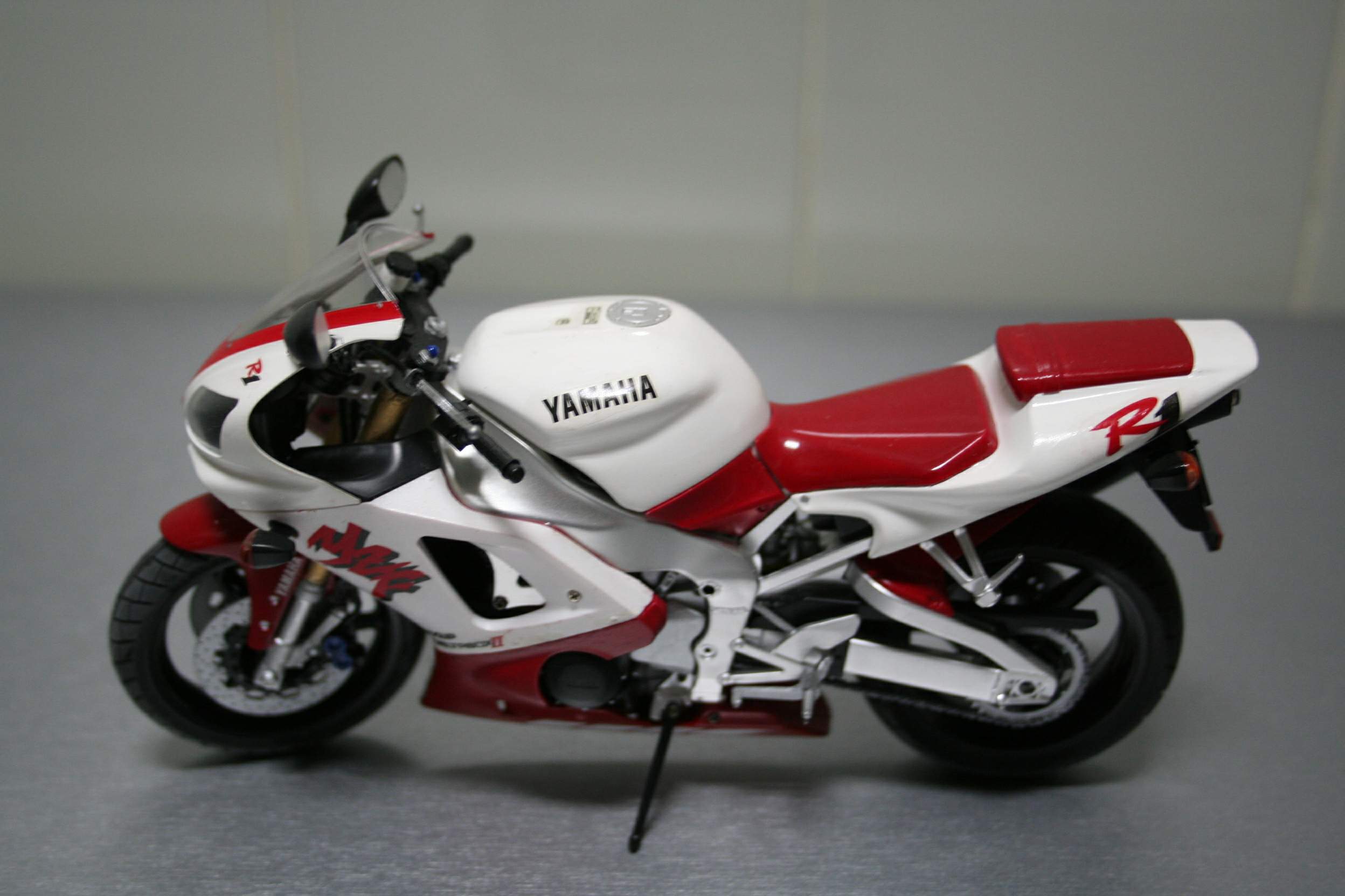 r1.JPG