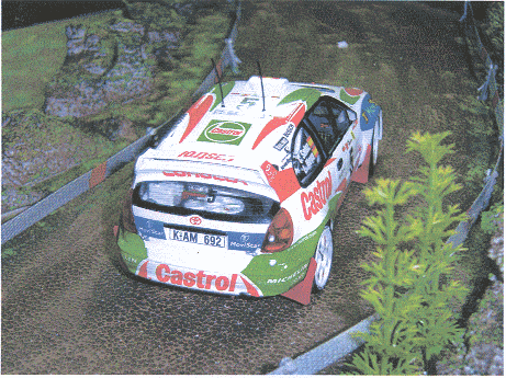 toyota sainz portugal 98 tras..gif