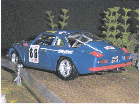alpine j.p.nicolas port.71 tras..gif