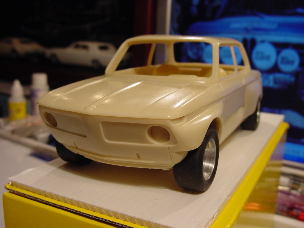 BMW 2002TI SCALA24-01.JPG