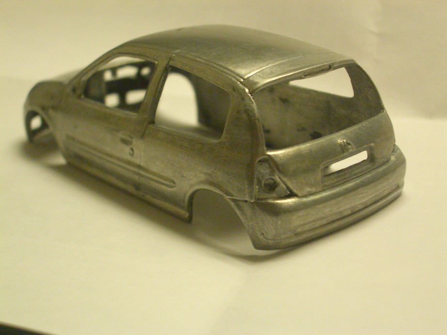 POSTERIORE CLIO RS.jpg