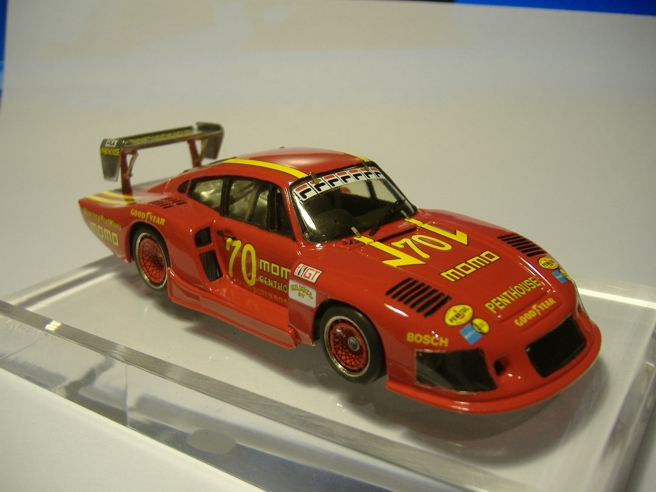 935Momo 005.jpg