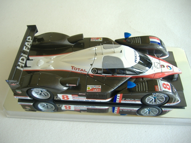 908LM07 031.jpg
