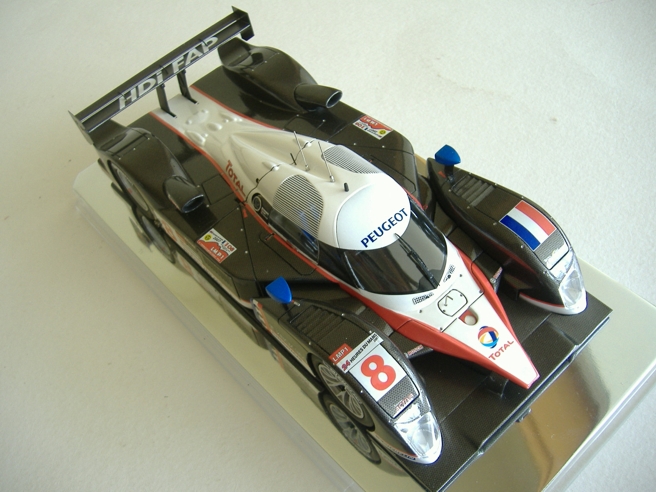 908LM07 032.jpg