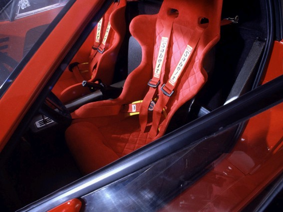 f40-1.jpg