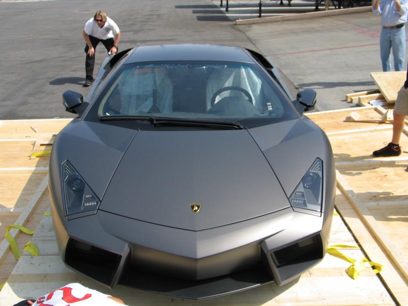 REVENTON6.jpg
