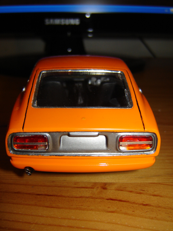 Nissan-240Z-003.jpg