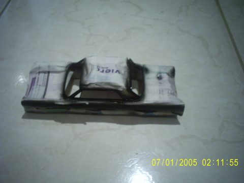 Ai , foi feito a mascara para os frisos, não é bare metal é pintado!!!!, depois da mascara aplico preto PU....
