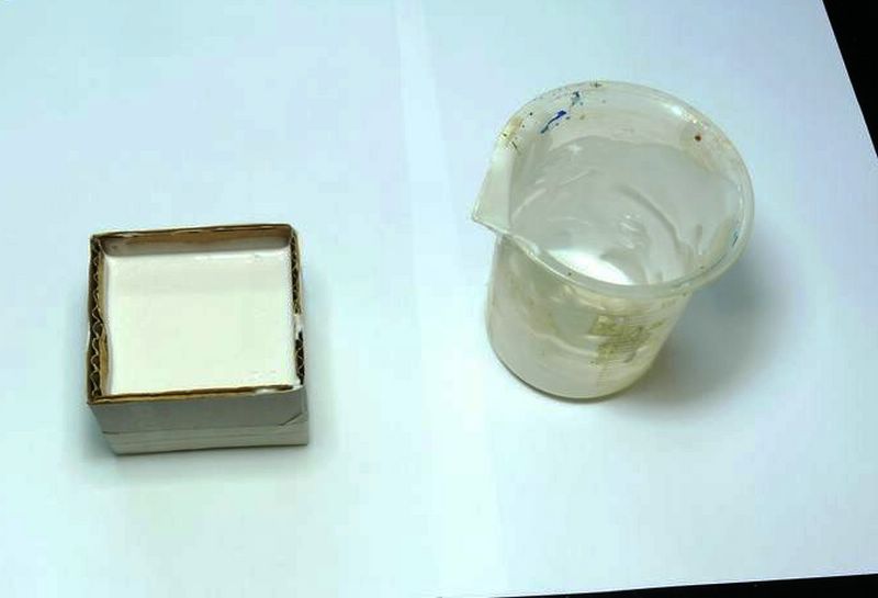 5 Caixa já com a borracha de silicone.JPG
