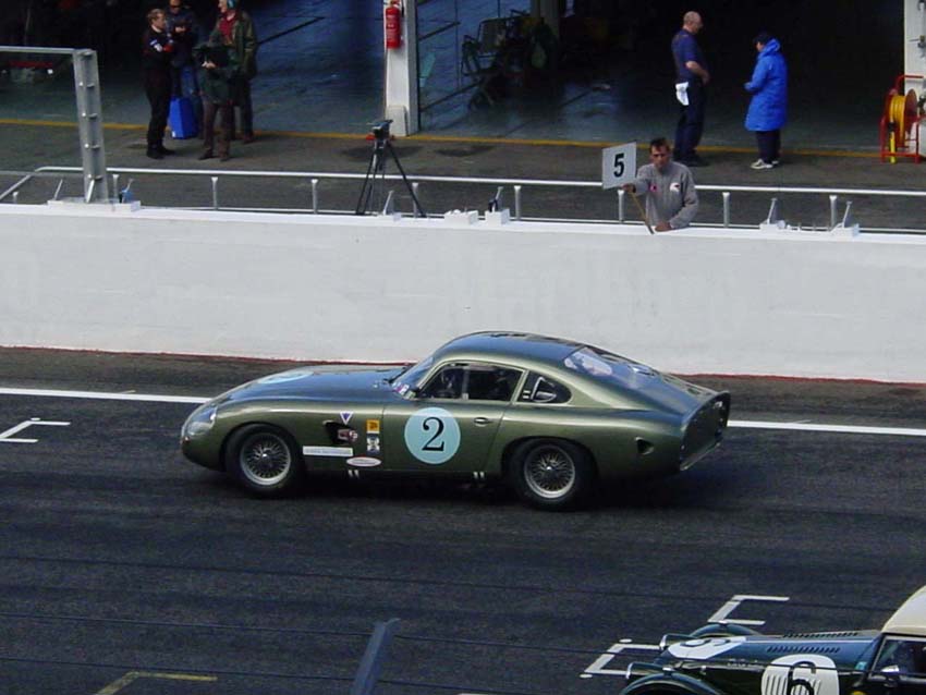 Aston DP212.jpg