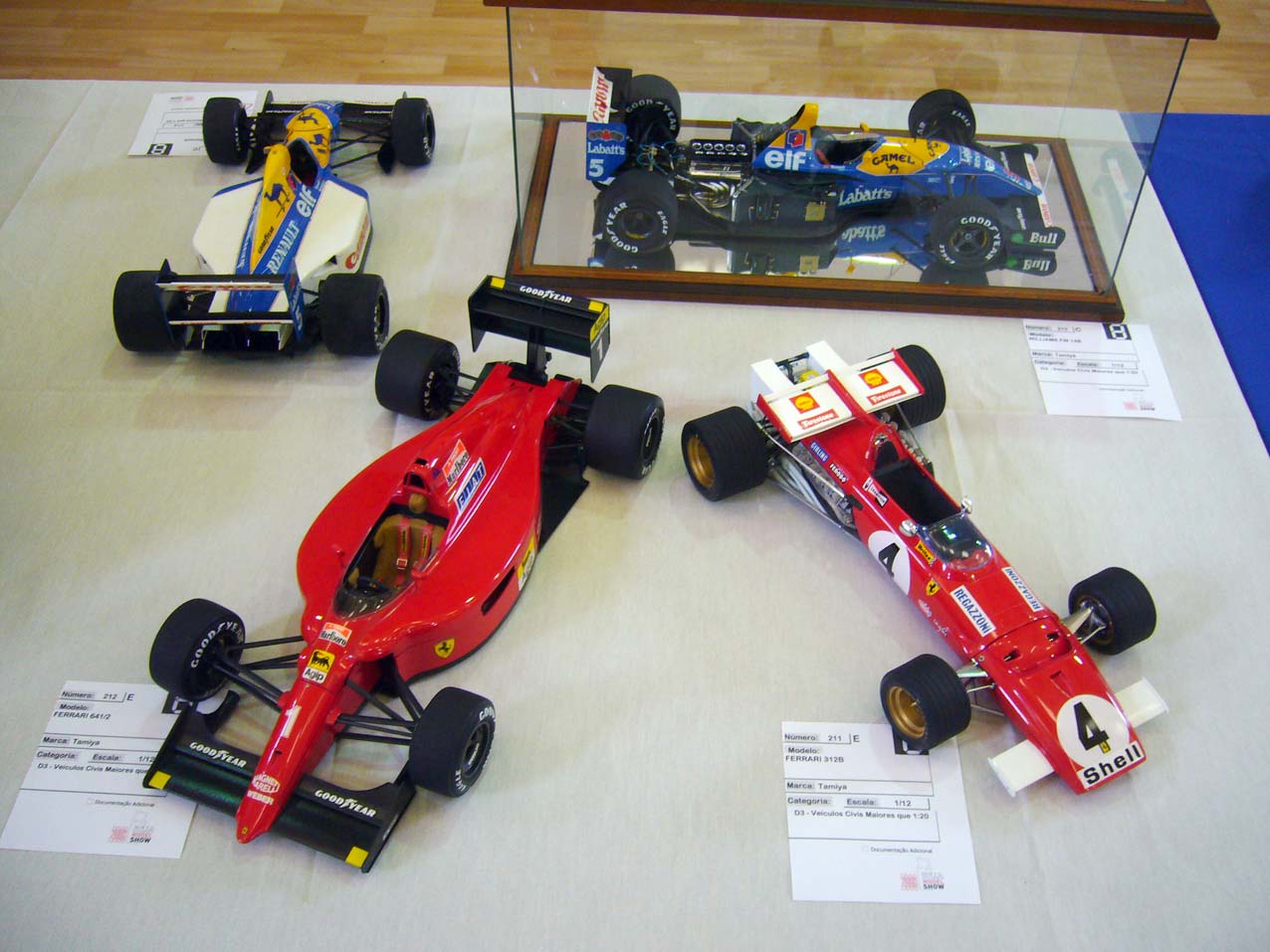 B8.jpg