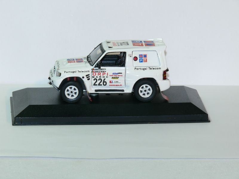 Pajero Joana Lemos Rali de Marrocos.JPG