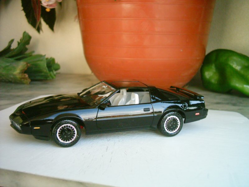 Kitt1.jpg