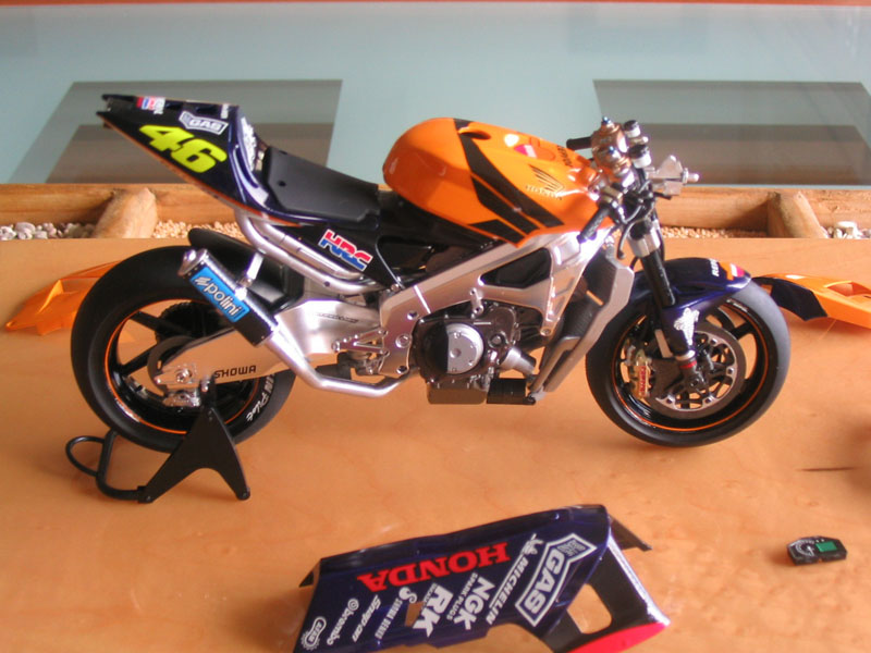 RC211V2.jpg