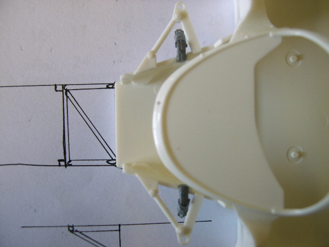 Esboço no papel da extrutura frontal