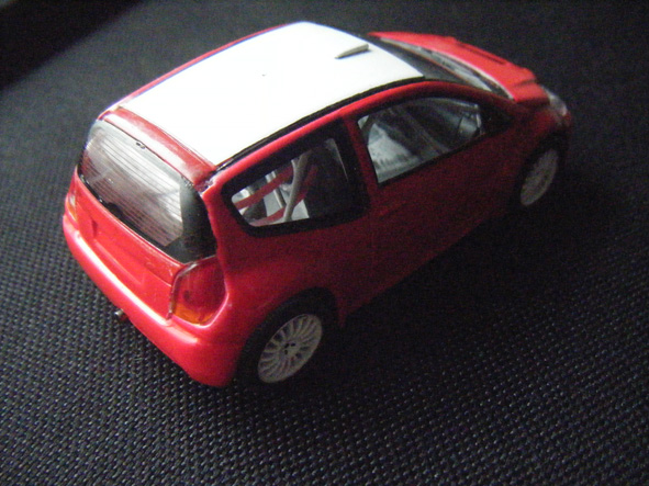 01-Citroen 2.jpg