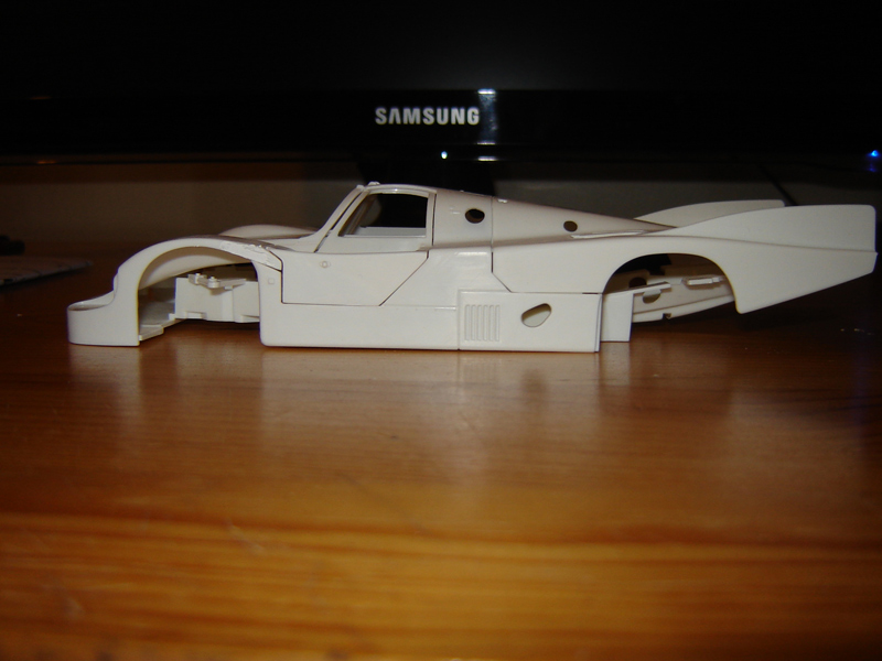 Porsche-956-001.jpg