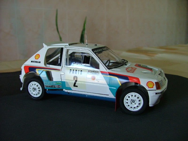 Peugeot 205 T16 6.JPG