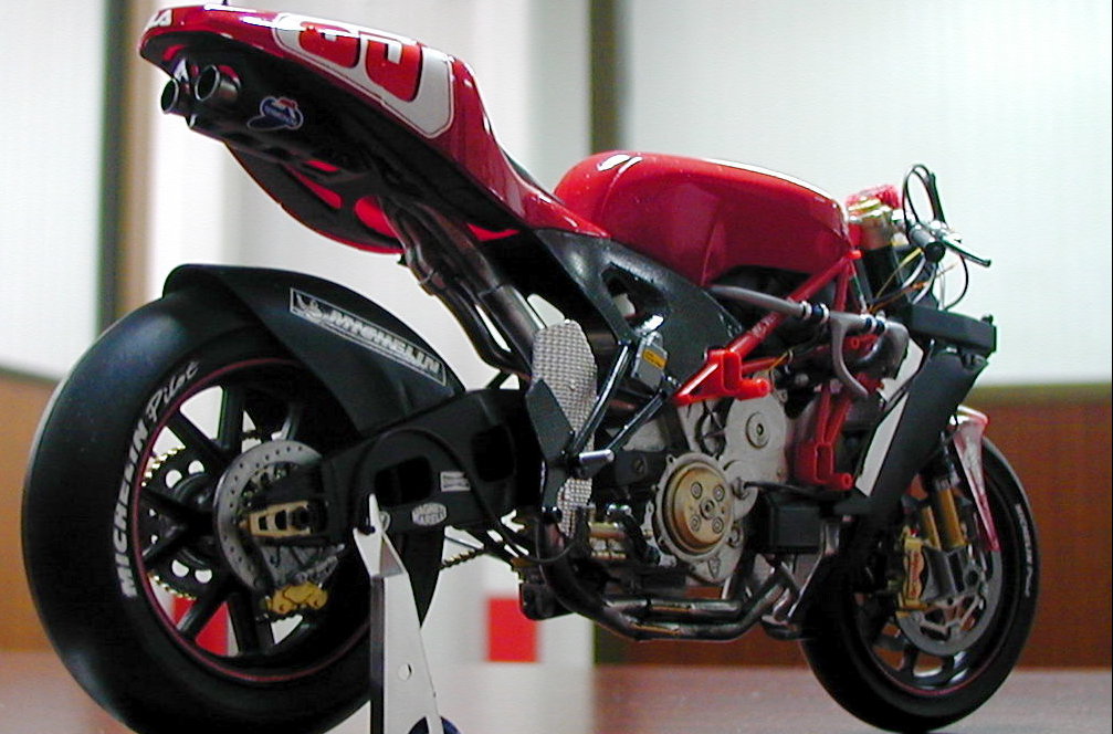 ducati 4.JPG