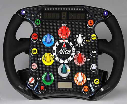 amd_f1_volante.jpg