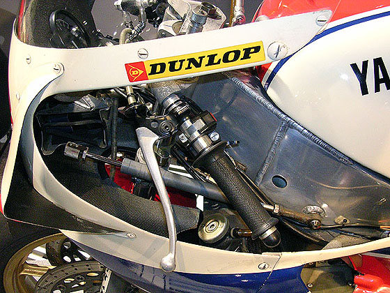 84YZR500_09.jpg