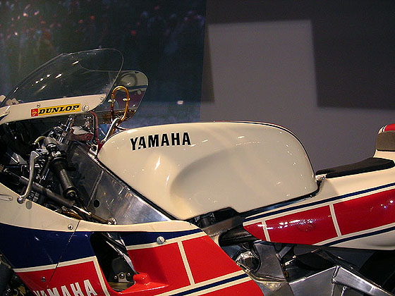 84YZR500_04.jpg