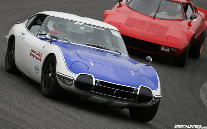 2000GT.jpg