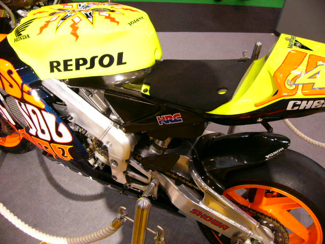211va00019.jpg