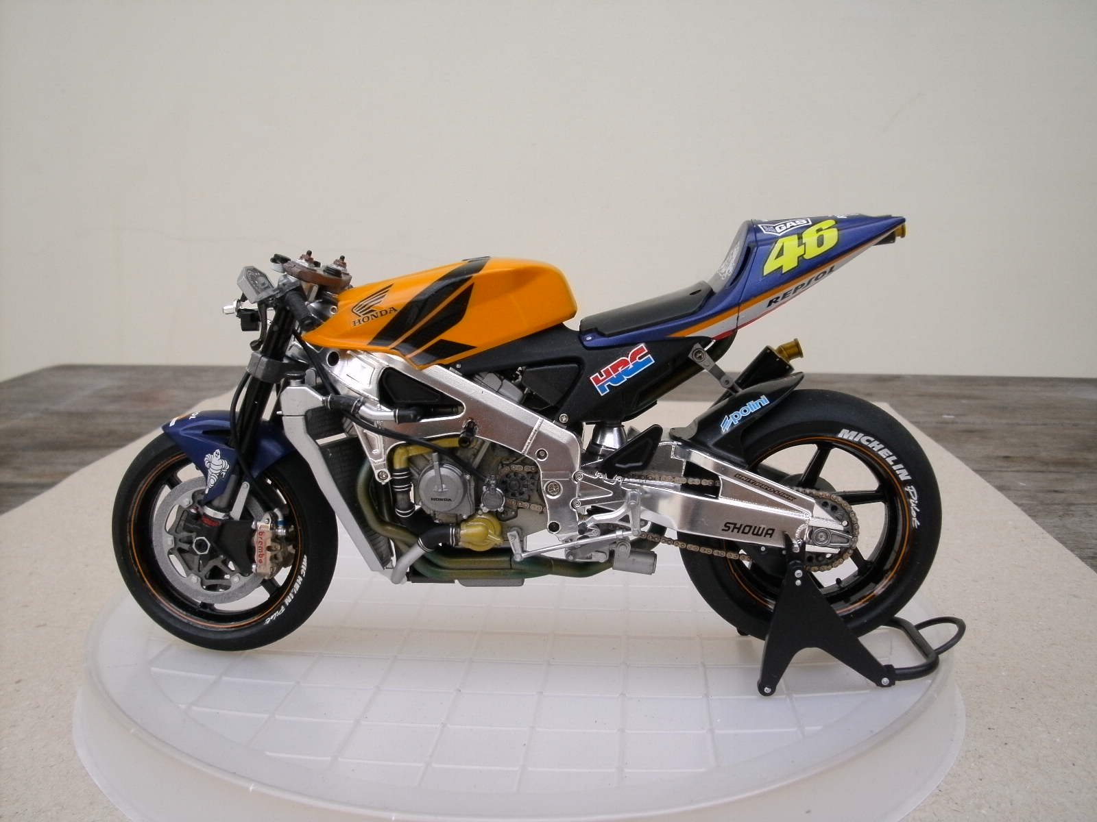 PICT1323.JPG