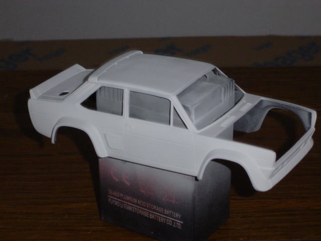 Uma pequena Nota: Este carro foi pintado com três de mão com a tinta X-2 acrilica da tamiya .