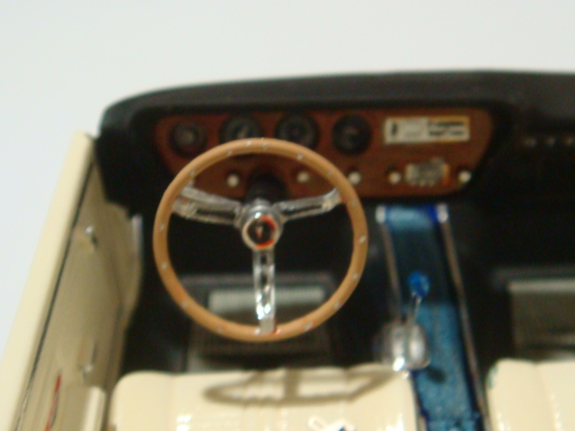 PONTIAC 003.jpg