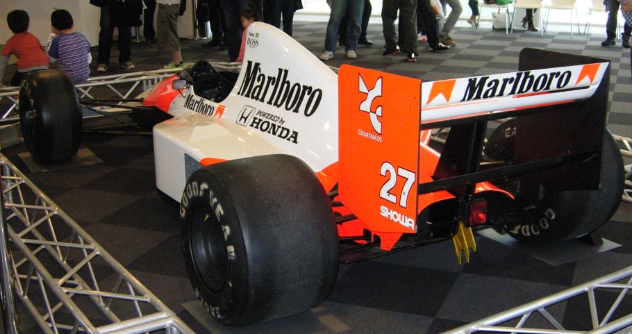 McLaren MP4 5B 2.JPG