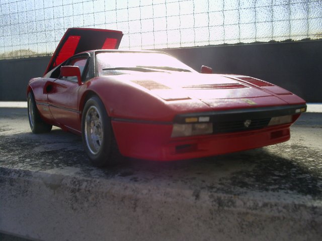 Ferrari288GTO_051_red.jpg