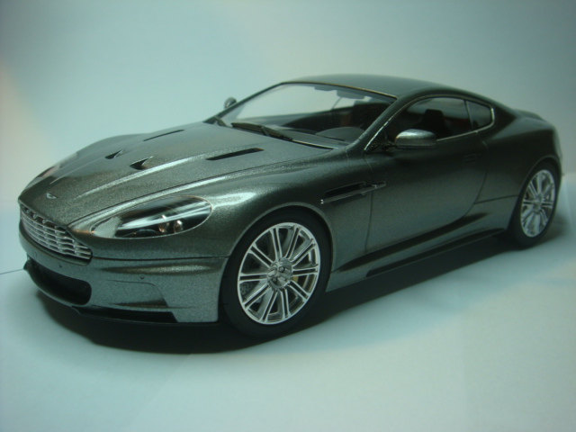 ASTON MARTIN 017.jpg