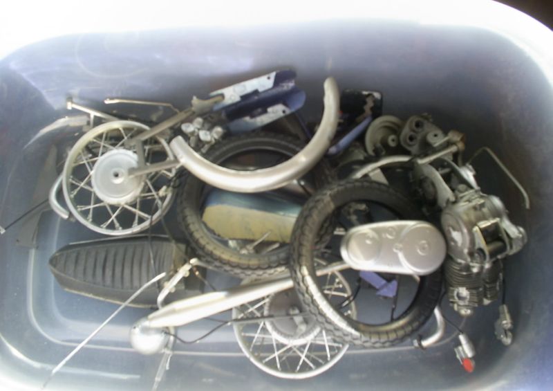 Norton_004_red.jpg