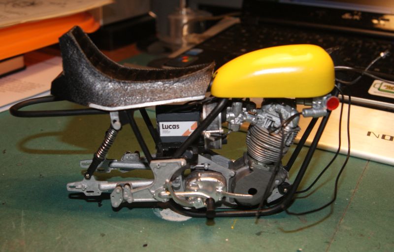 Norton_037_red.jpg