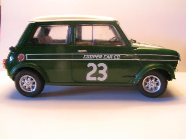 MINI 028.jpg
