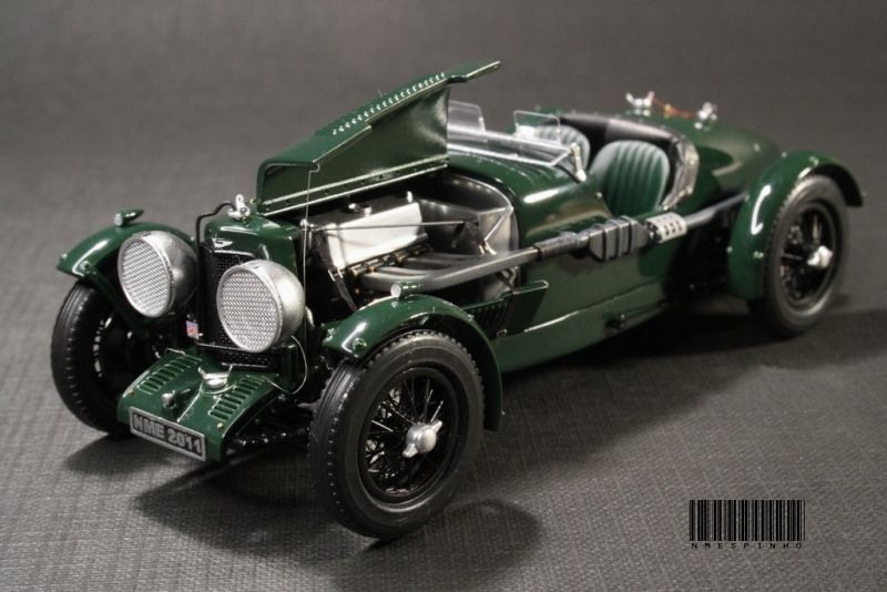 Aston Martin 6.JPG